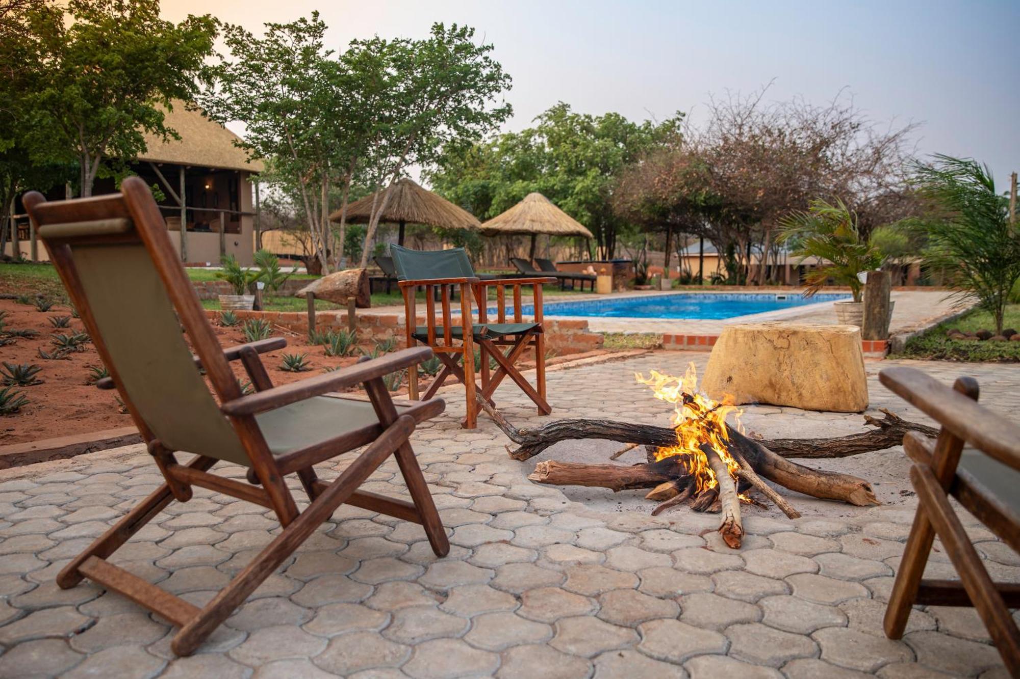 The Nkhosi Livingstone Lodge And Spa 外观 照片