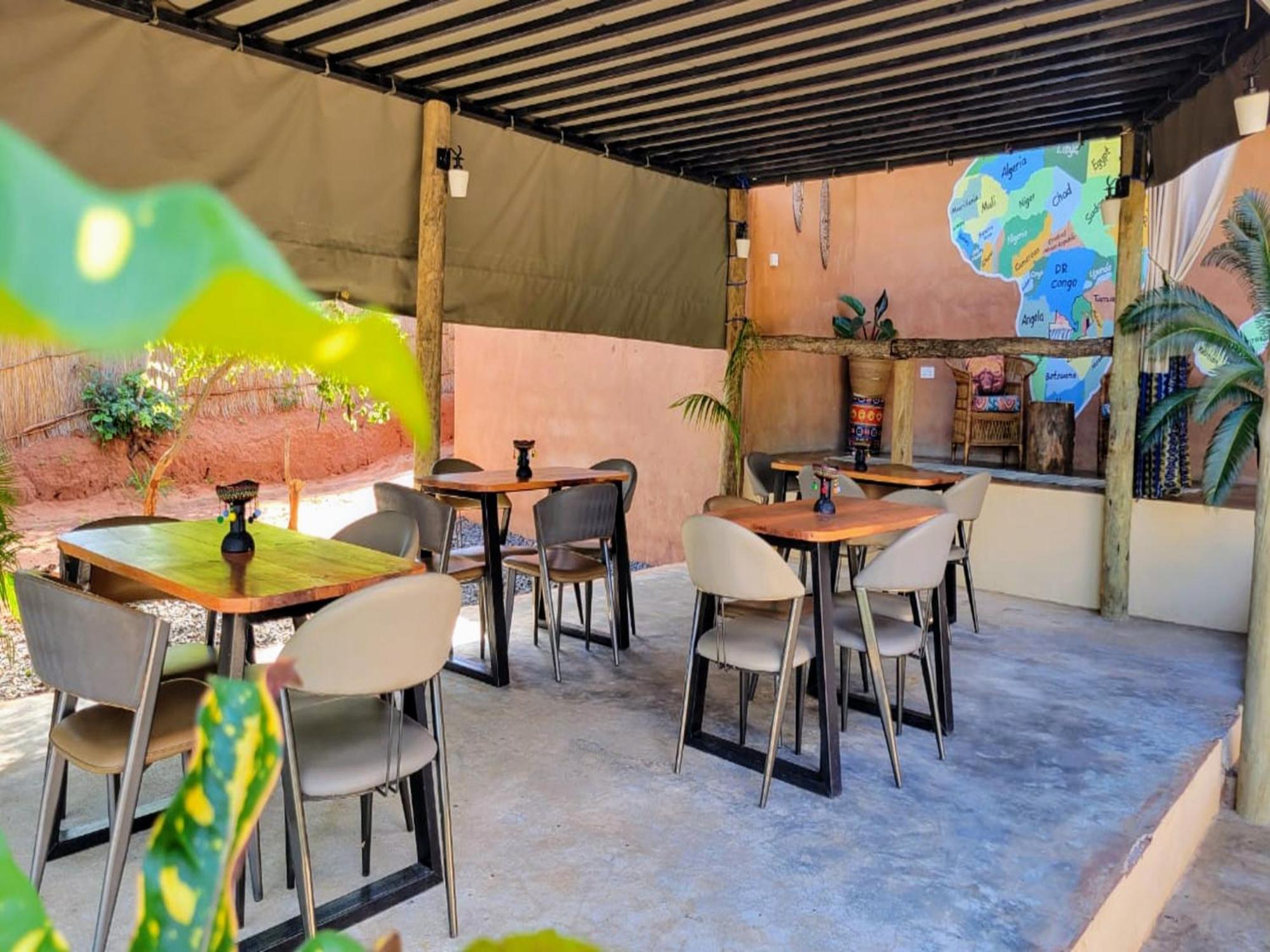 The Nkhosi Livingstone Lodge And Spa 外观 照片